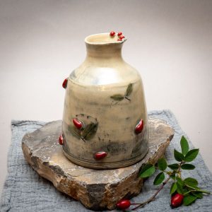 Vase - rosehip